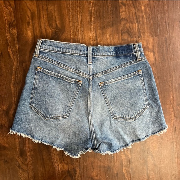 Abercrombie & Fitch The Mom Shorts High Rise - Picture 3 of 6